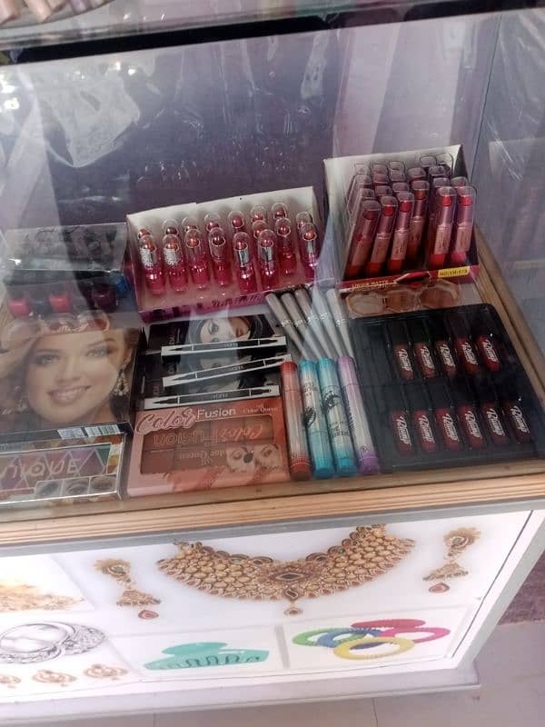 cosmetic jewellery and stationery for sale chalta hua karobar 10