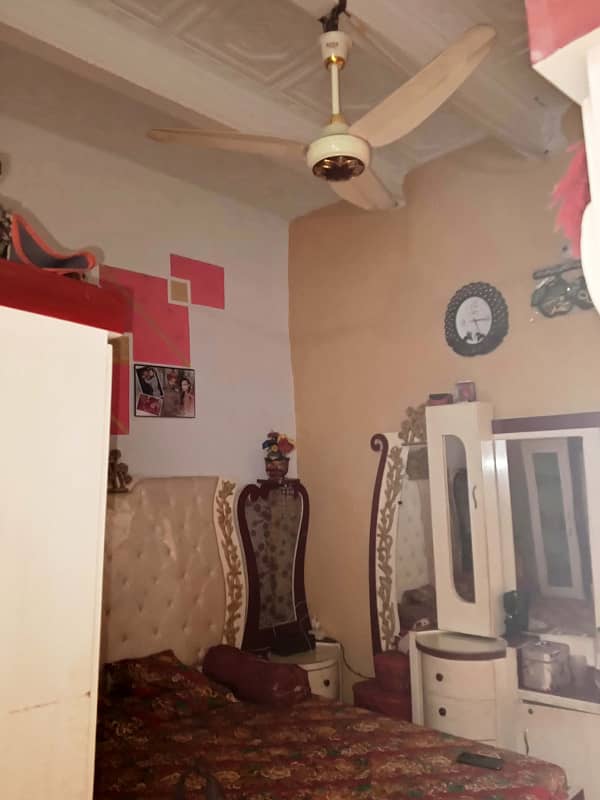 House For Sale, Near Akbari Masjid 3