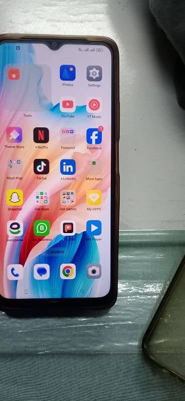 My mobile for selling oppo a18 4+4 gb ram 128gb rom PTA approved 10