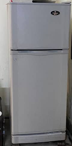 Dawlance Medium size fridge 0