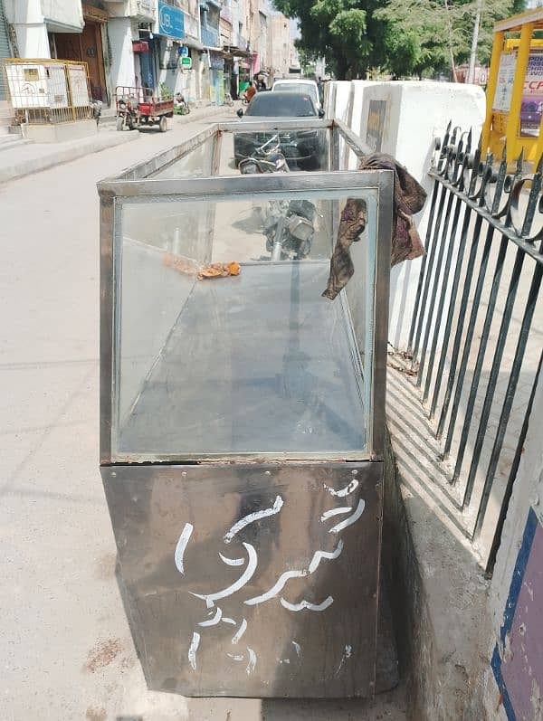 sheermal/taftan/Fries counter 1