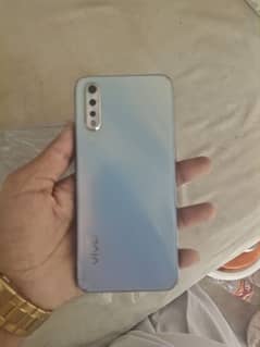 vivo s1