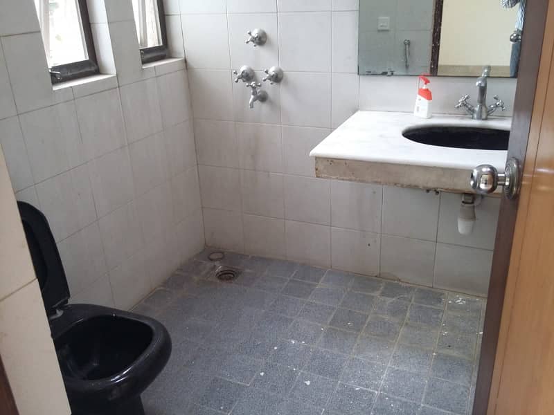 Corner Old Solid Constructed 4 Bedroom house near to Ghazi Road and Commercial 2