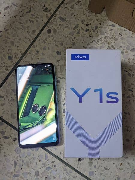 vivo y1s 0