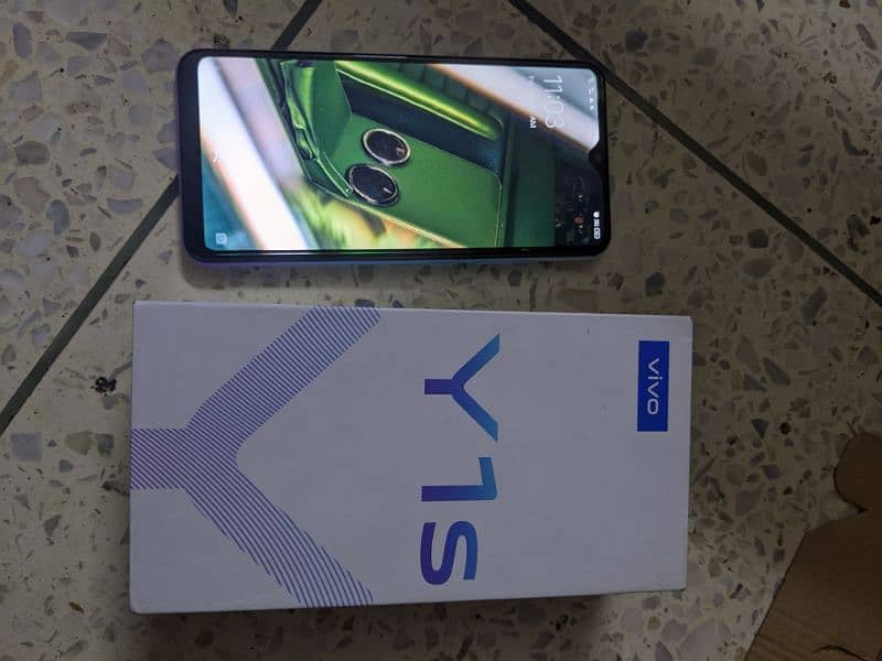 vivo y1s 2