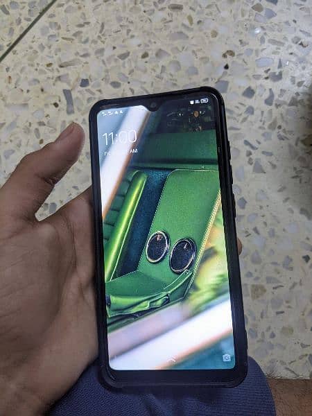 vivo y1s 5