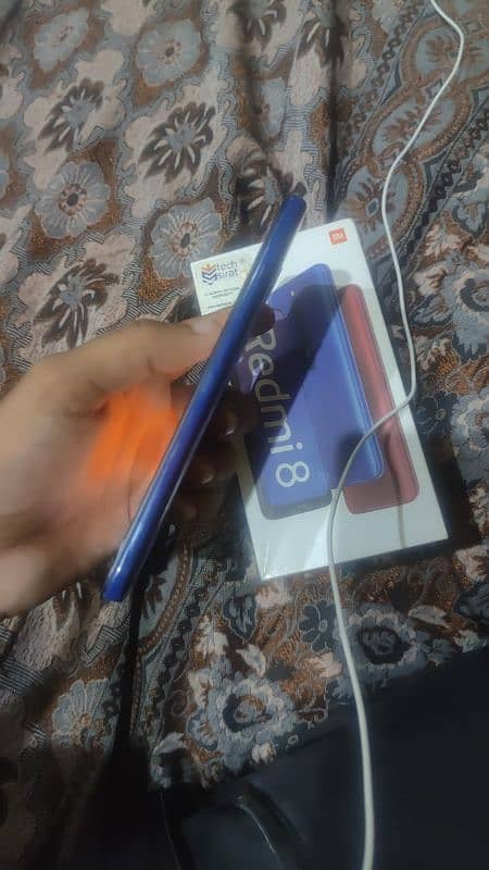 Xiaomi Redmi 8 ( 4/ 64 ) Gb Offical Pta Approved 3