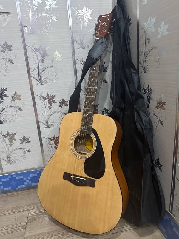 yamaha  acoustic guitar F310 used  / best for beginners /f310 guitar 3