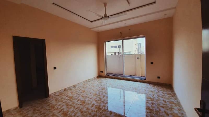 1 Kanal slightly used well maintained house for sale in dha phase 1 6