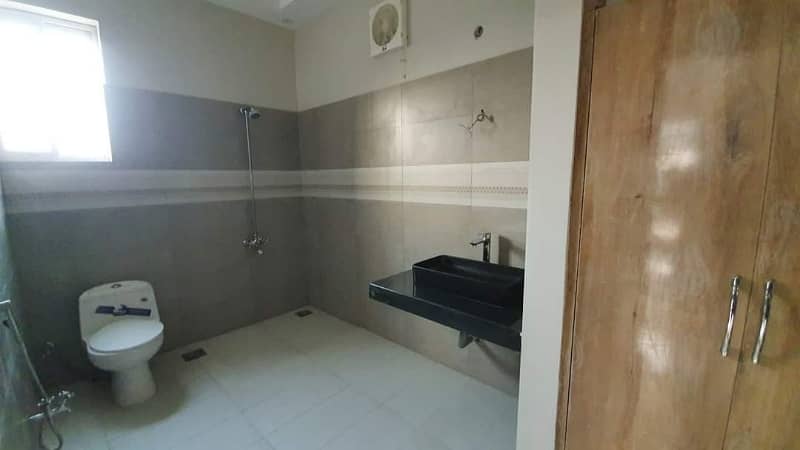 1 Kanal slightly used well maintained house for sale in dha phase 1 11