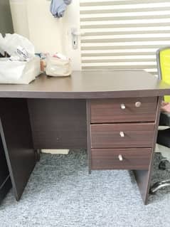 study table brand new!! 0