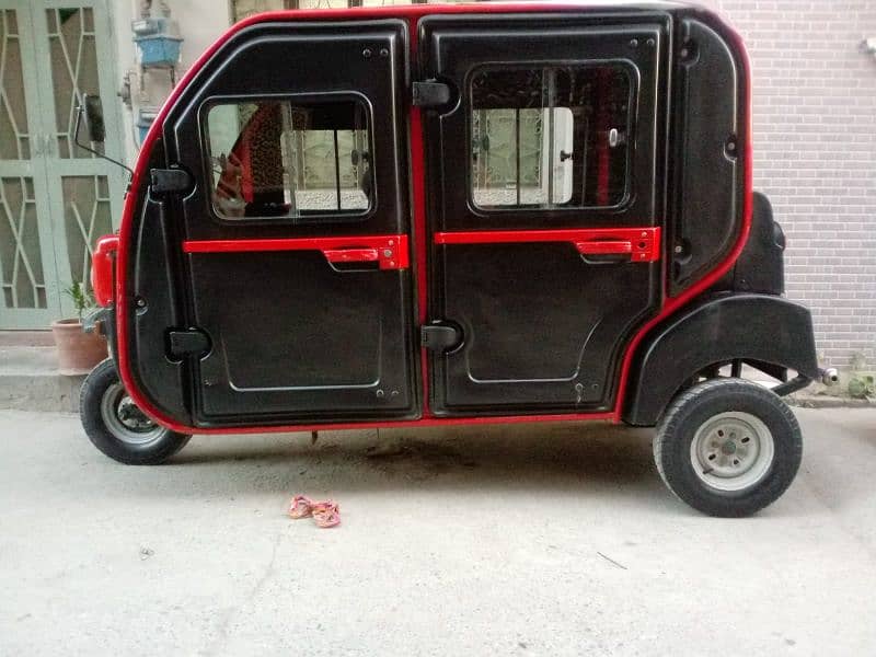 Close Rikshaw Pick drop service 2