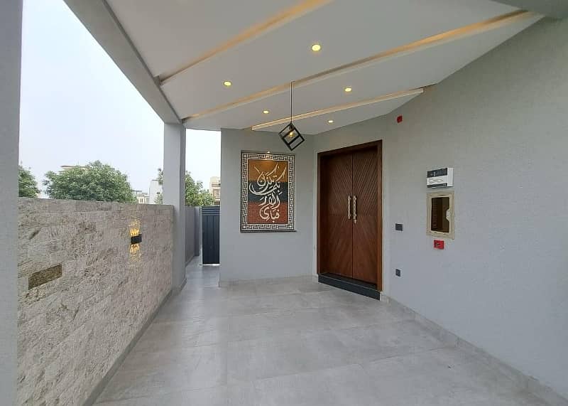 5 Marla Luxury House Available For sale In DHA Phase 9 Town Lahore 3