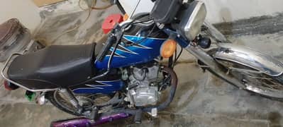 im selling bike 125 self start zxmco 2021 model price 110000 0