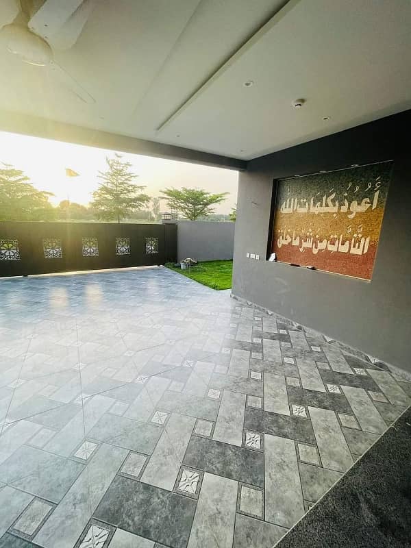 1 kanal beautiful design well maintained used house for sale in dha phase 3 0