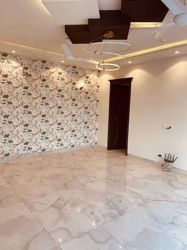 1 kanal beautiful design well maintained used house for sale in dha phase 3 13