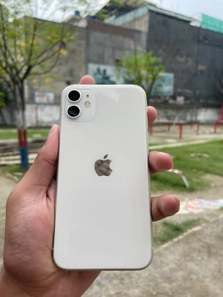 IPHONE 11 PTA APPROVED FACE ID OK FRONT AND BACK OK 4