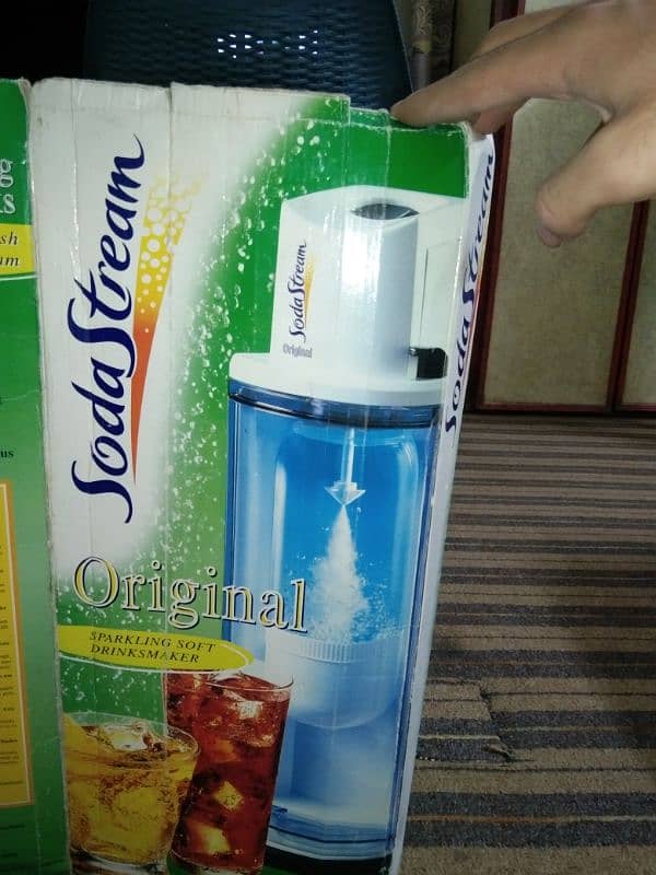 Soda Stream Cold Drink Maker 2