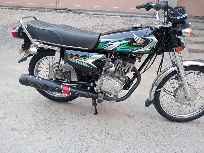 2022 model 125 2