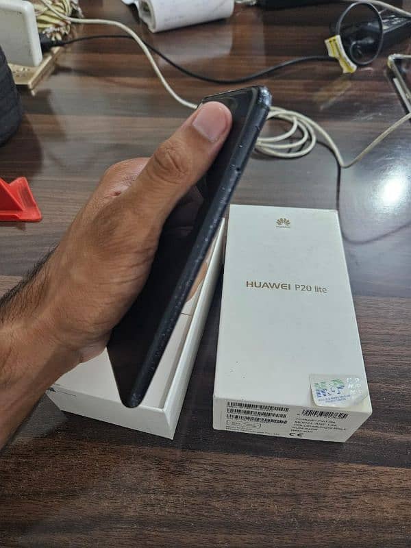 Huawei P20 lite with box 8/10 4