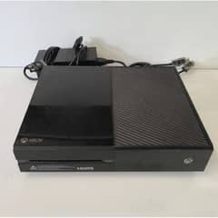 Xbox one 500gb with 5 games