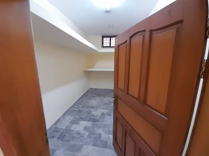 Independent upper porshn for rent in gulshan abad sector 2 4