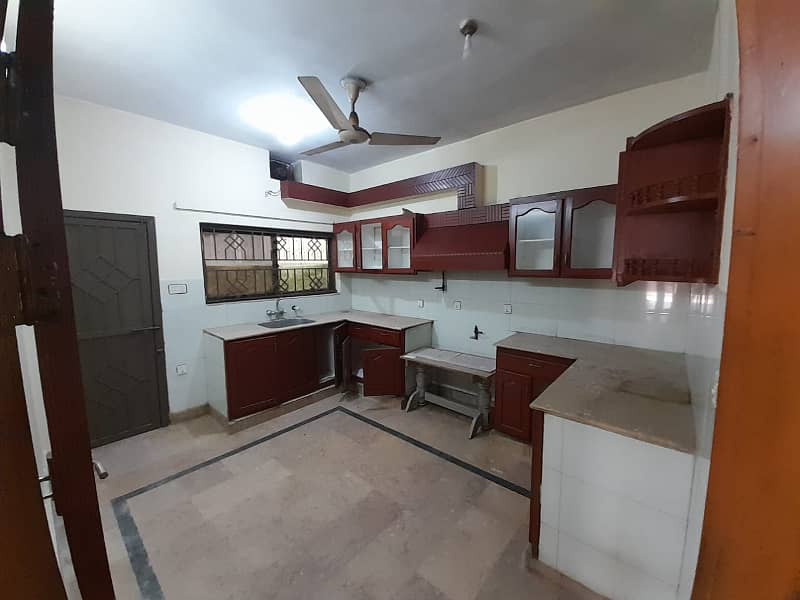 Independent upper porshn for rent in gulshan abad sector 2 12