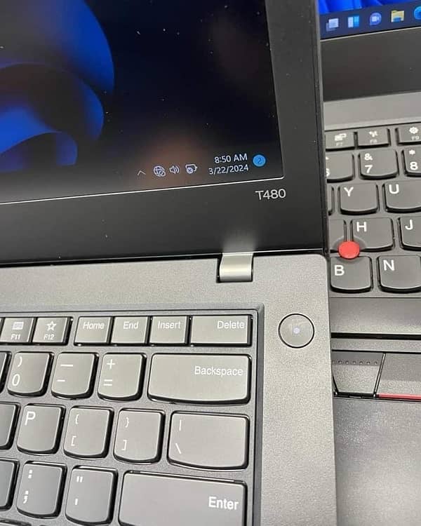 #Lenovo Thinkpad T480 i5-8th {4 Core} top business Class slim 5