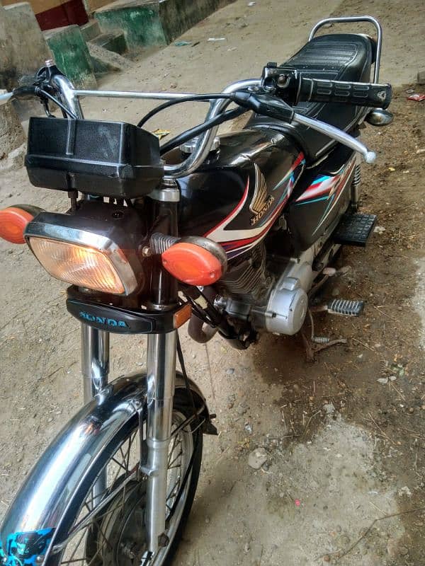 Honda 125. . 2019 genuine black 3