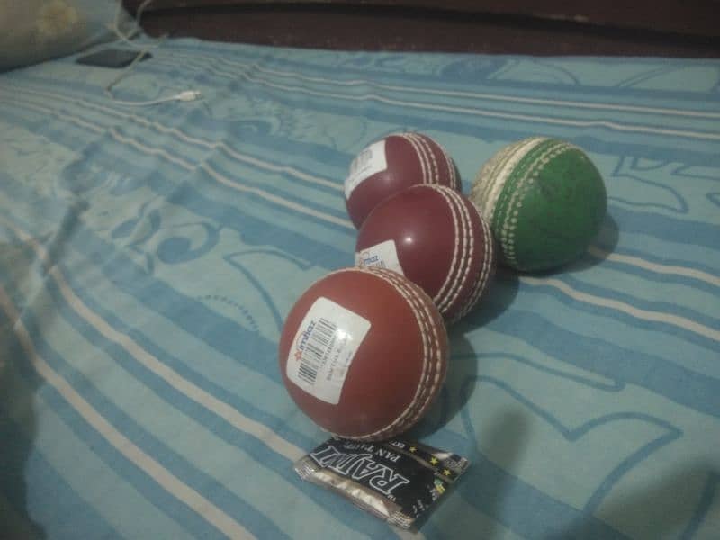 cricket hard ball light weight 1