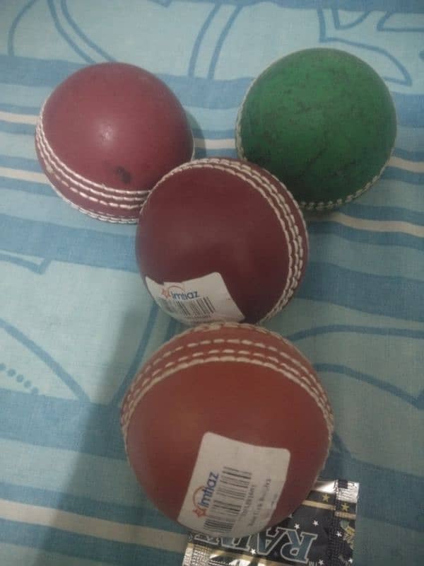 cricket hard ball light weight 5