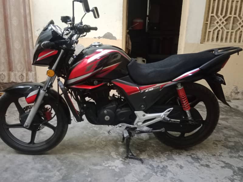 Honda CB 150F model 2018 0