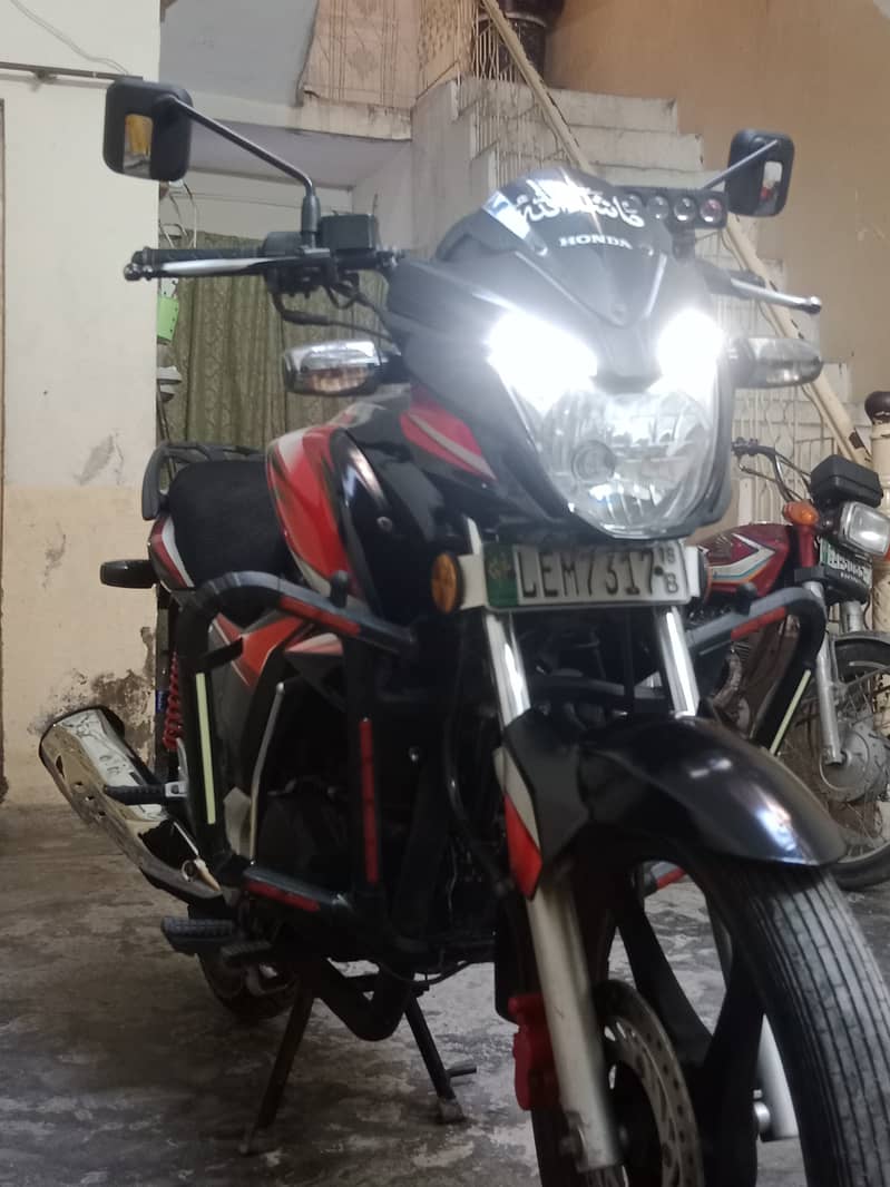 Honda CB 150F model 2018 6