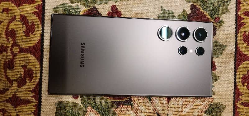 Samsung s24 ultra 12/512GB 8