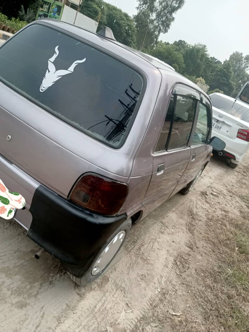 Daihatsu Cuore 2002 3