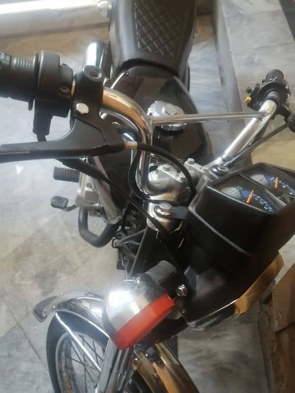 Honda 125 total original no need any single} peny work 10