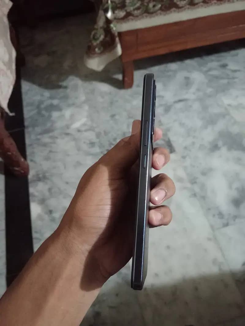 Vivo V27E 0