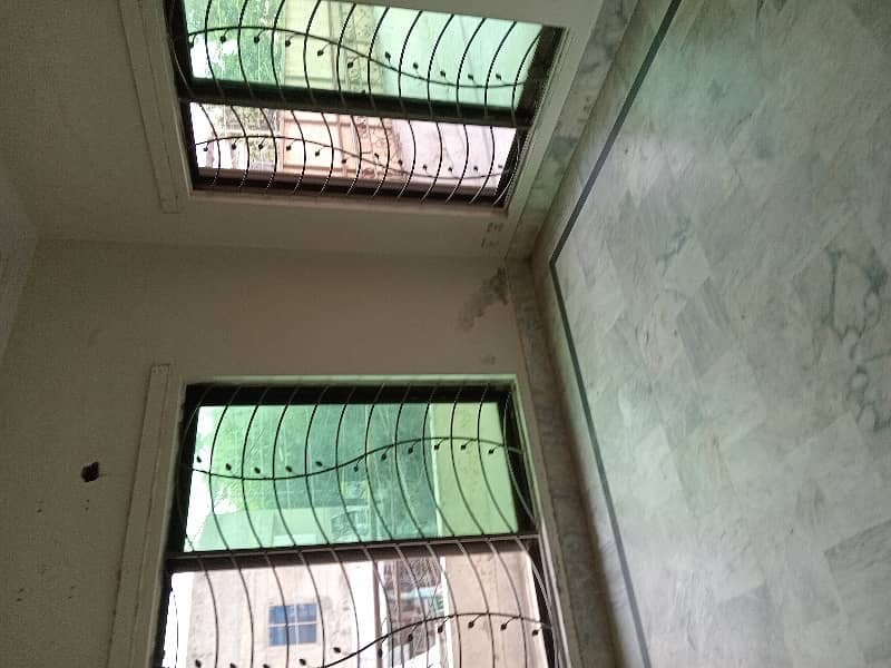 UPPER PORTION 10 MARLA FOR RENT IN ALLAMA IQBAL TOWN, RAVI BLOCK LAHORE 9