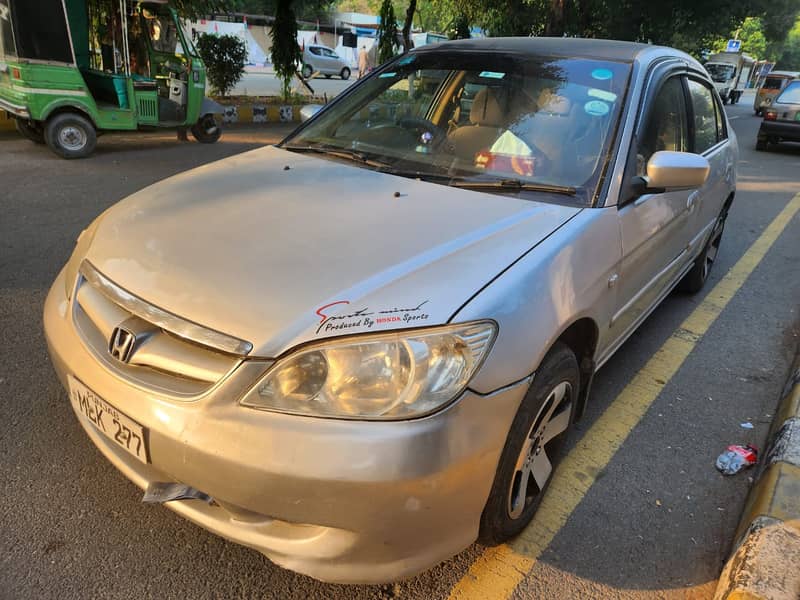 Honda Civic EXi 2005 manual 2