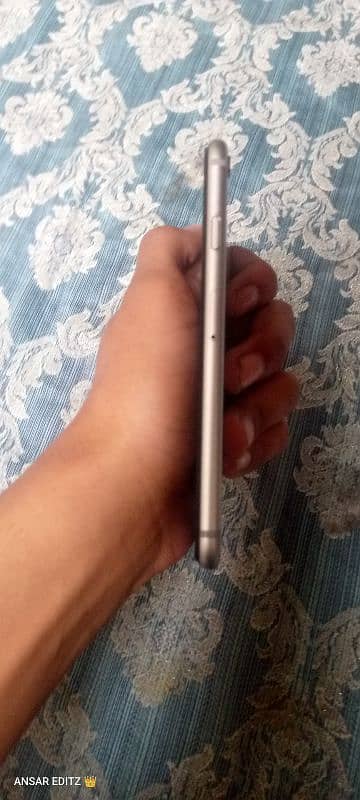 Iphone 6s condition 10/9 3