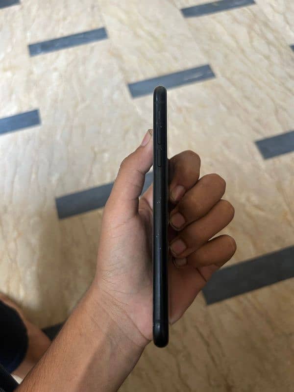 Iphone xr Jv 64 gb Black color Urgent Sale. . . 4