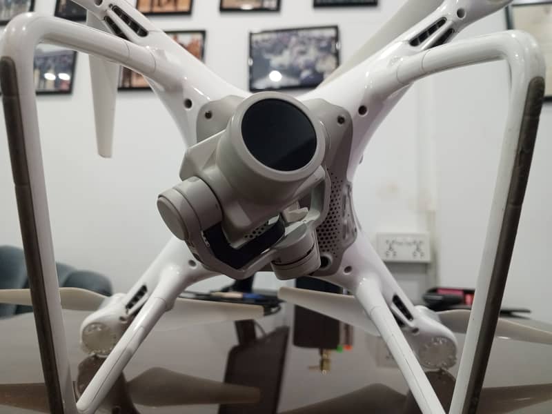 DJI Phantom 4Pro 6