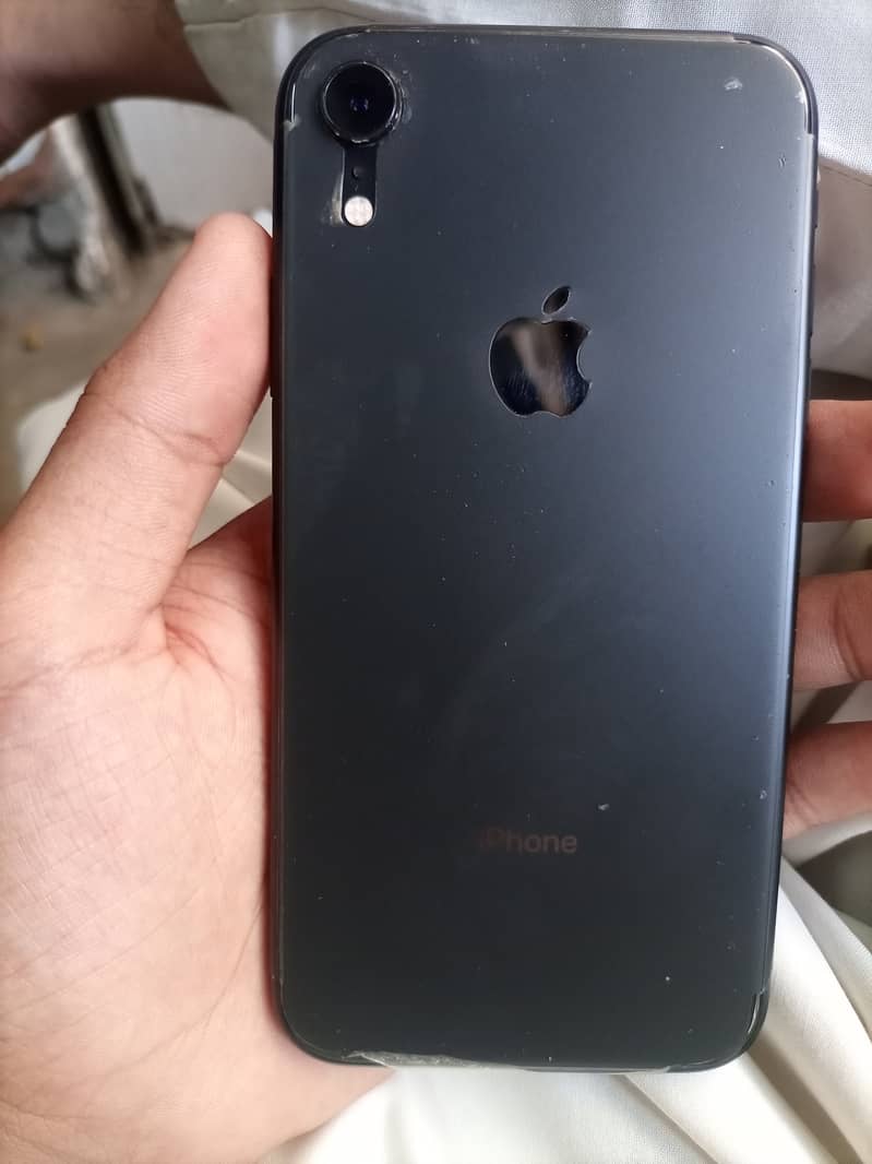 iphone XR 0