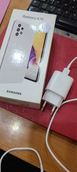 Samsung galaxy a72 8/128 complete 8