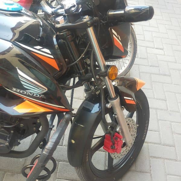 cb150 f black colour 1