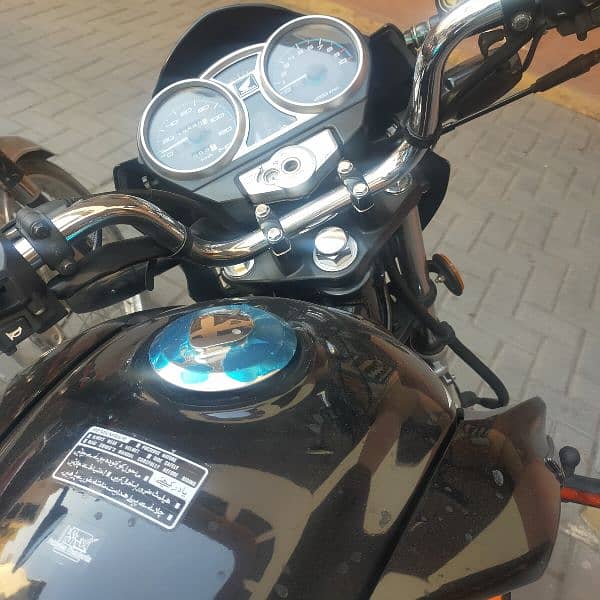 cb150 f black colour 2