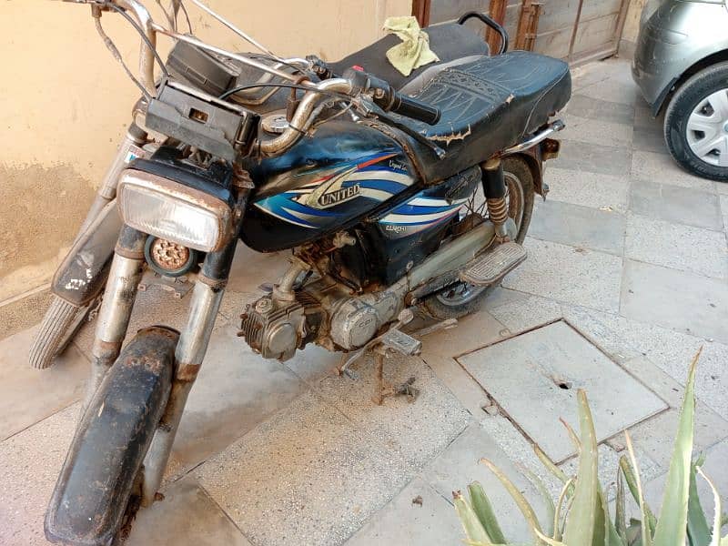 United 70cc 2016 Bike For Sale Karachi Number 3