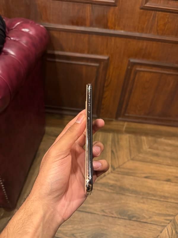 iphone 11promax(64gb) Factory unlock 3