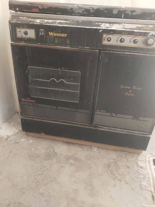 WINNER STOVE WITH GAS OVEN 0