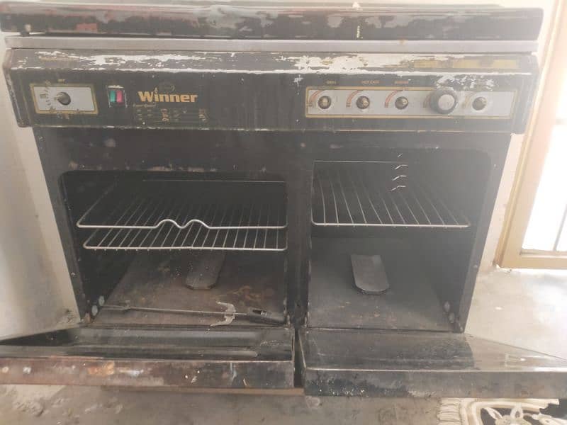 WINNER STOVE WITH GAS OVEN 1